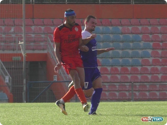 שי מזור. הצטיין בשורות כפר שלם